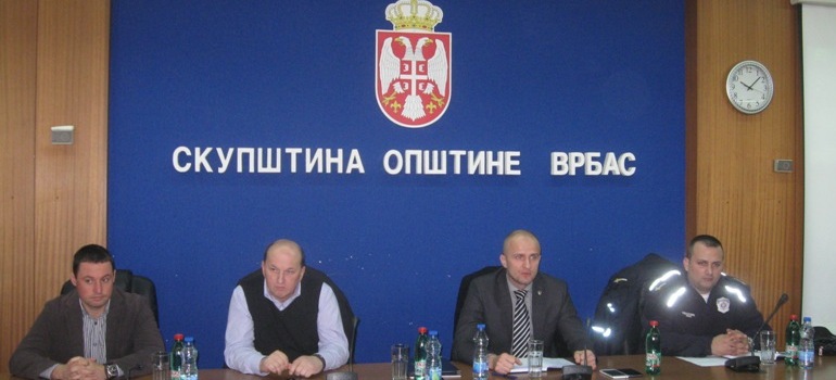 Projekat Policija u lokalnoj zajednici - Vrbas Projekat Policija u lokalnoj zajednici - Vrbas