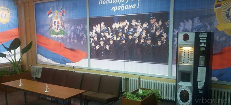 Uređena šalter sala u Policijskoj stanici Vrbas Uređena šalter sala u Policijskoj stanici Vrbas